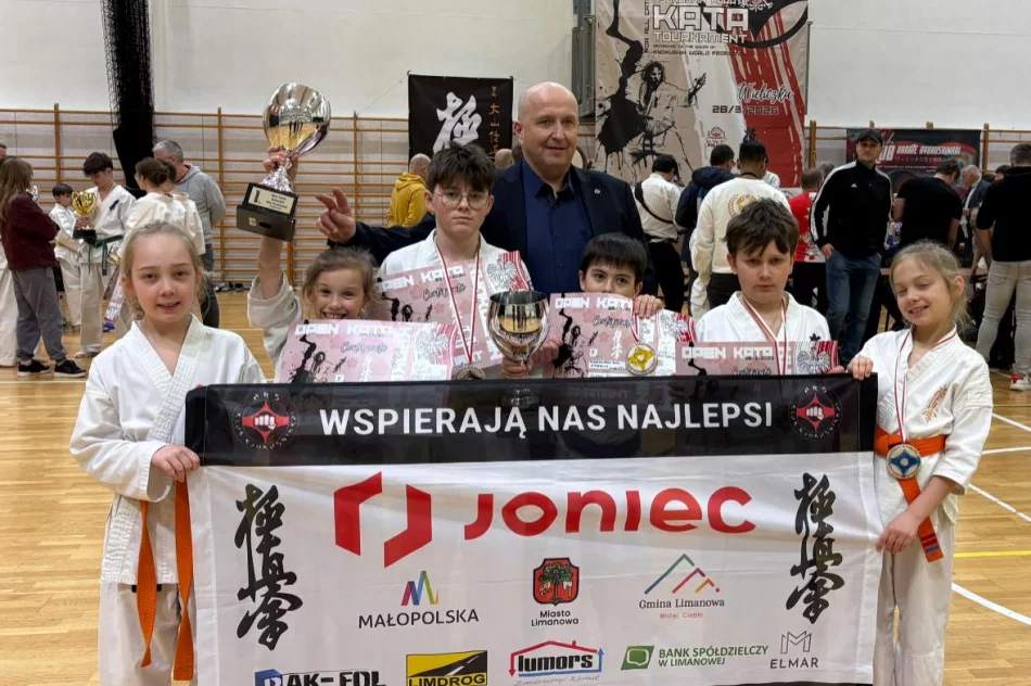 Dobra passa karateków ARS Limanowa–JONIEC Team – seria sukcesów na arenach regionalnych i ogólnopolskich - zdjęcie 2