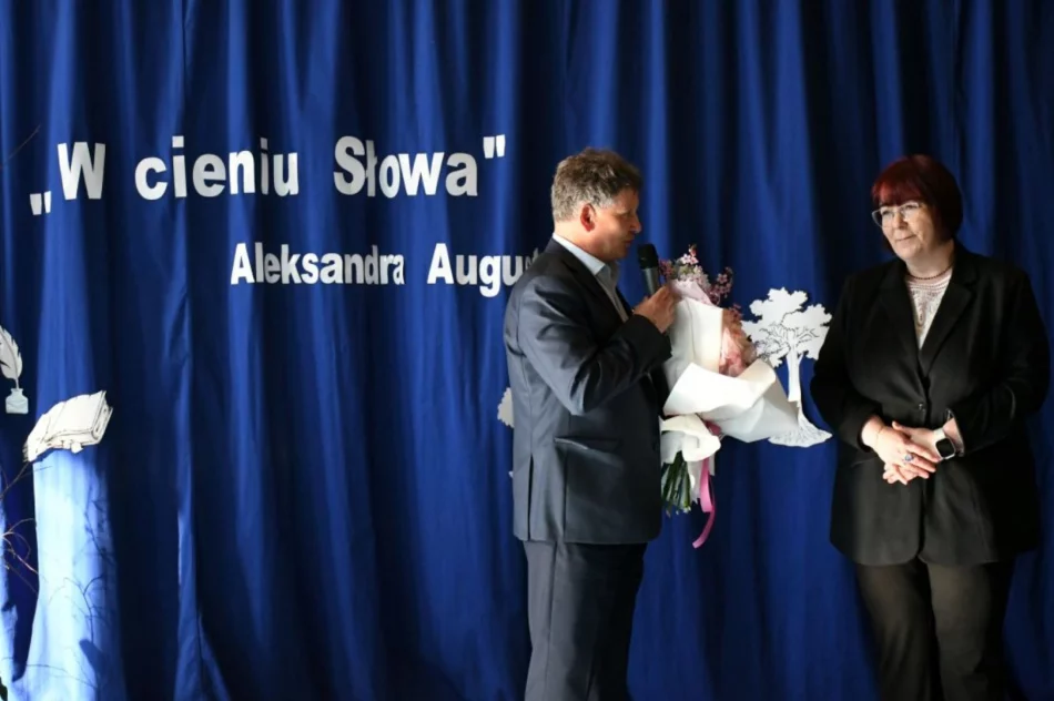 Spotkanie autorskie „W cieniu Słowa” - zdjęcie 5