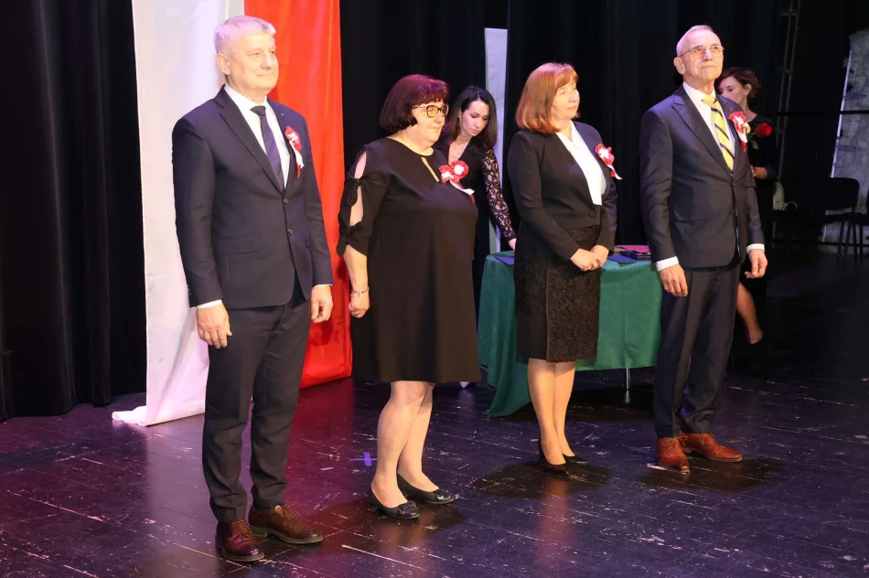 Uroczysta sesja Rady Miasta Limanowa z okazji 235. rocznicy uchwalenia Konstytucji 3 Maja - zdjęcie 12