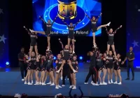 Limanowskie cheerleaderki z medalami w Orlando - zdjęcie główne