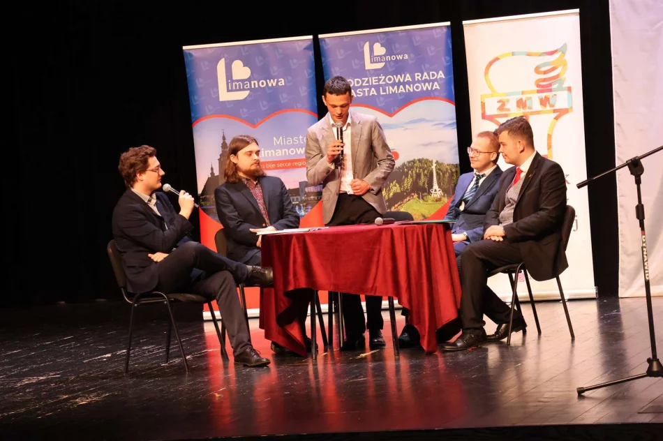 Konferencja „Nowoczesny patriotyzm” w Limanowskim Domu Kultury - zdjęcie 15
