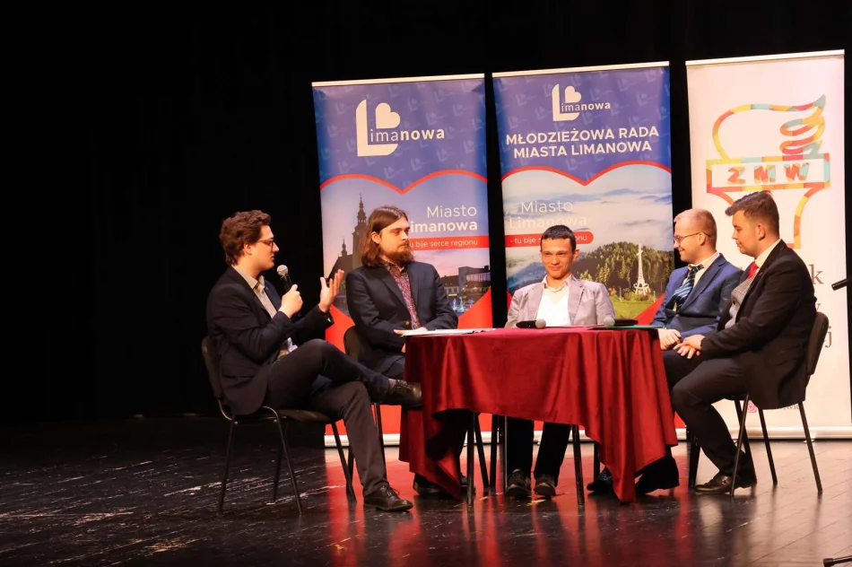 Konferencja „Nowoczesny patriotyzm” w Limanowskim Domu Kultury - zdjęcie 17