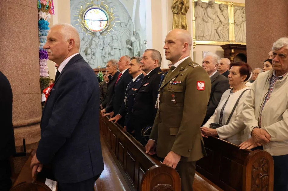 Uroczyste obchody 235. rocznicy uchwalenia Konstytucji 3 Maja - zdjęcie 3