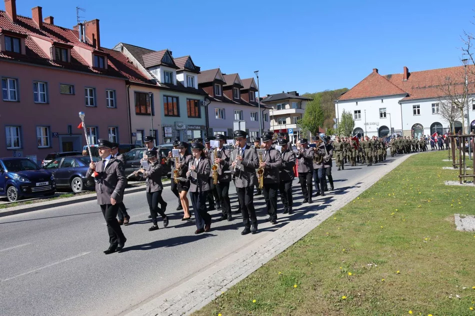 Uroczyste obchody 235. rocznicy uchwalenia Konstytucji 3 Maja - zdjęcie 9