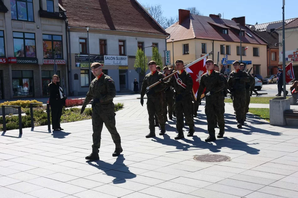 Uroczyste obchody 235. rocznicy uchwalenia Konstytucji 3 Maja - zdjęcie 12