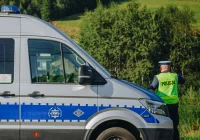 Uniknął zderzenia, kładąc maszynę na asfalt. Dla sprawcy mandat i punkty  - zdjęcie główne