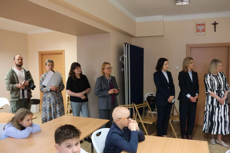 XXIII edycja konkursu „Limanowa w oczach dziecka” pod patronatem Burmistrz Miasta Limanowa - zdjęcie 11
