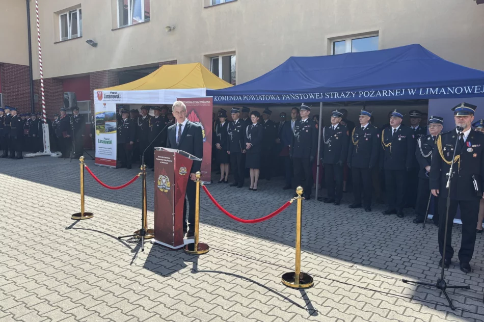 Strażackie święto - przekazano nowe samochody (ZDJĘCIA) - zdjęcie 12