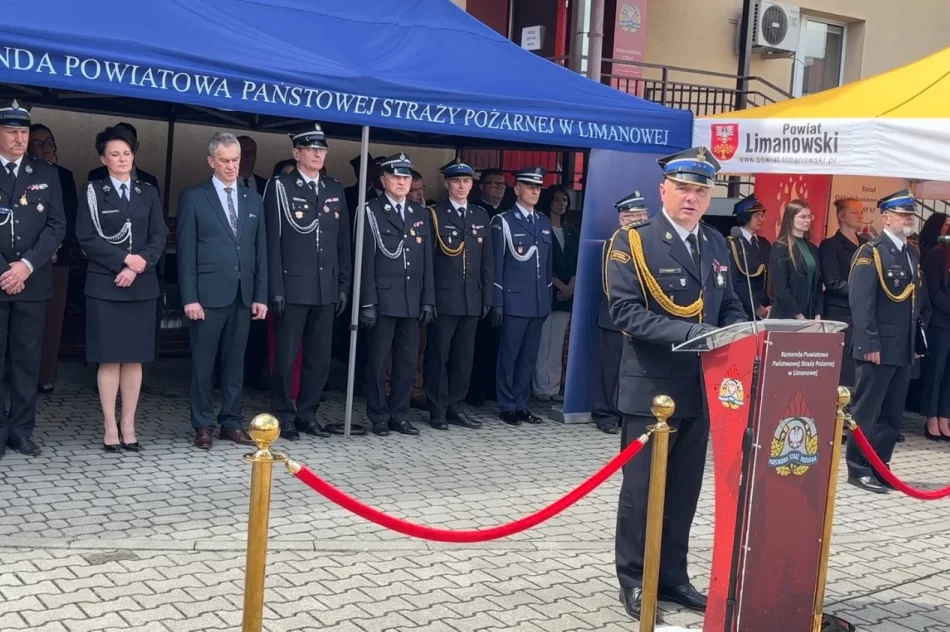 Strażackie święto - przekazano nowe samochody (ZDJĘCIA) - zdjęcie 16