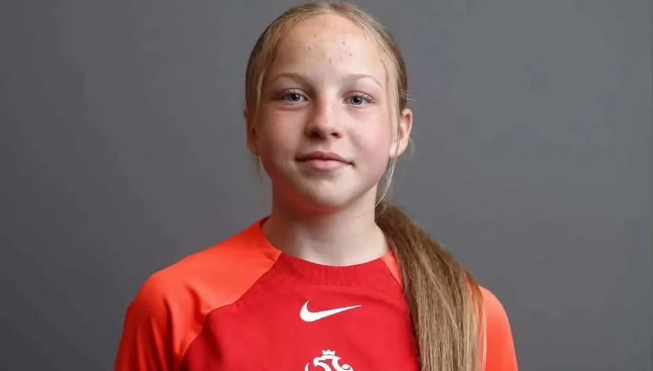 Wiktoria Kocoń z AP Mam Talent Limanowa w gronie najlepszych młodych piłkarek w Polsce - zdjęcie 1