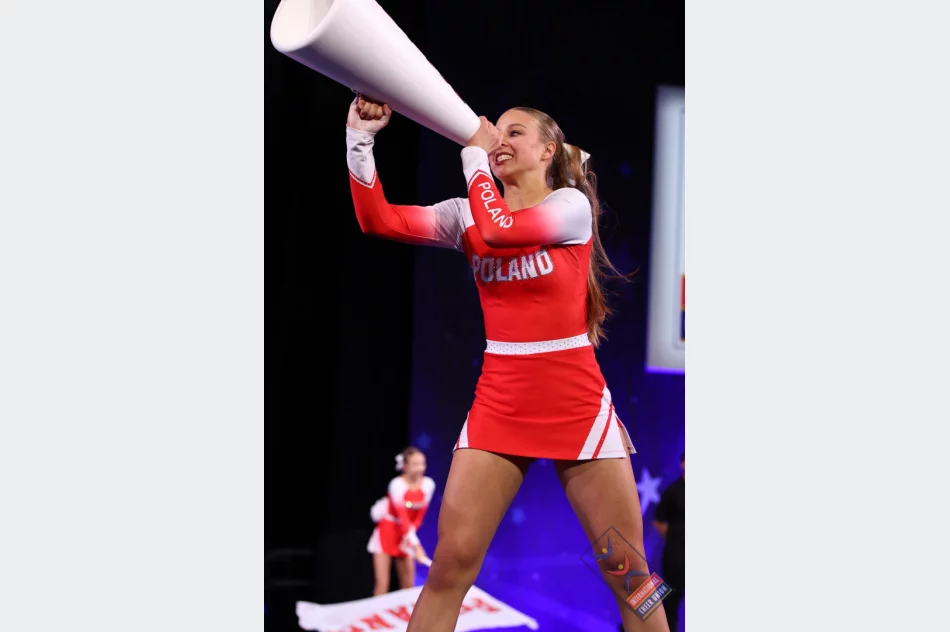 Limanowskie cheerleaderki na spotkaniu z pierwszą damą - zdjęcie 4