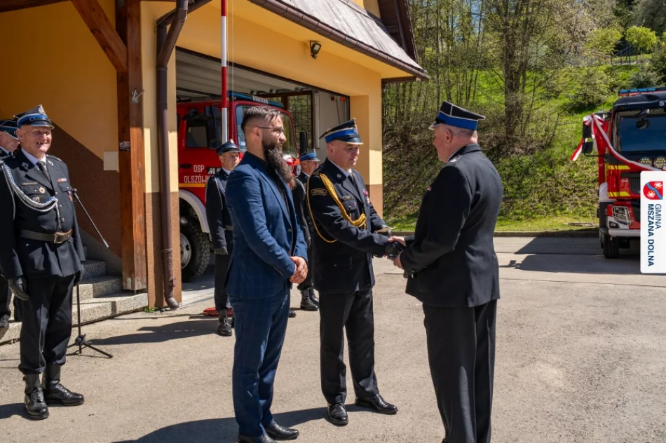 Nowe VOLVO z zabudową ratowniczo-gaśniczą w OSP Olszówka - zdjęcie 3