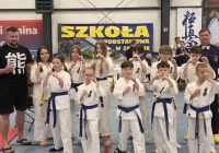 11 medali oraz 3 miejsce drużynowo na Turnieju w Połańcu dla zawodników Limanowskiego Klubu Kyokushin Karate - zdjęcie główne