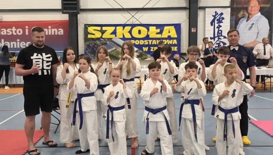 11 medali oraz 3 miejsce drużynowo na Turnieju w Połańcu dla zawodników Limanowskiego Klubu Kyokushin Karate - zdjęcie 1