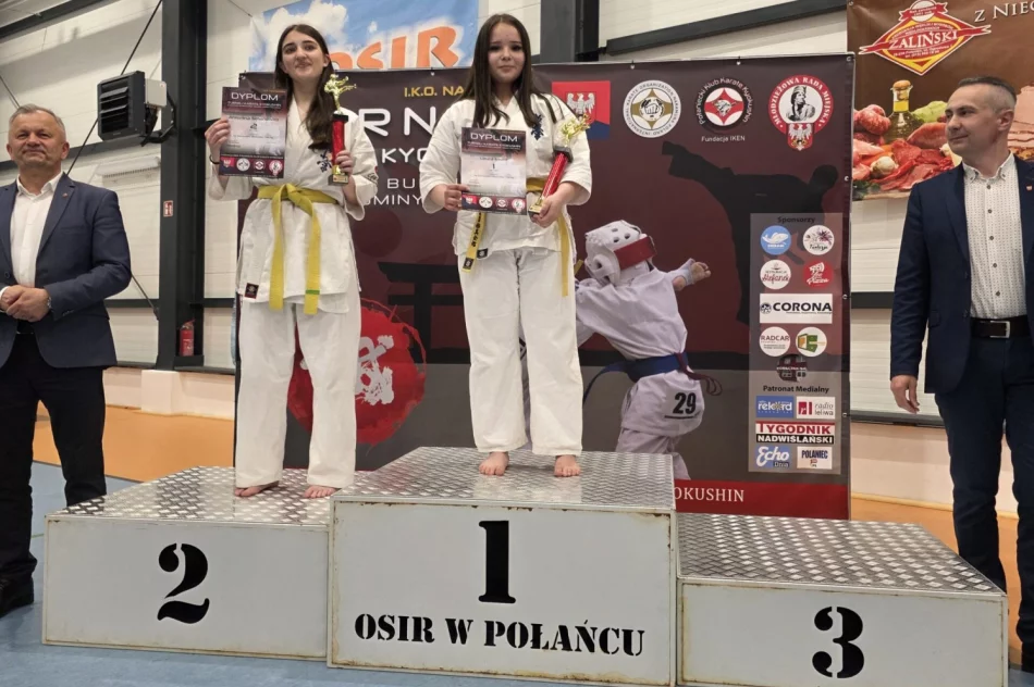 11 medali oraz 3 miejsce drużynowo na Turnieju w Połańcu dla zawodników Limanowskiego Klubu Kyokushin Karate - zdjęcie 14