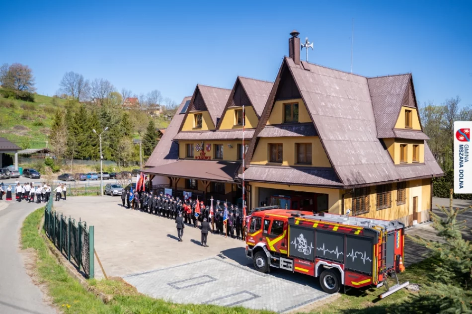 Nowe Volvo w garażu ochotników. Mieszkańcy dołożyli się do zakupu - zdjęcie 4
