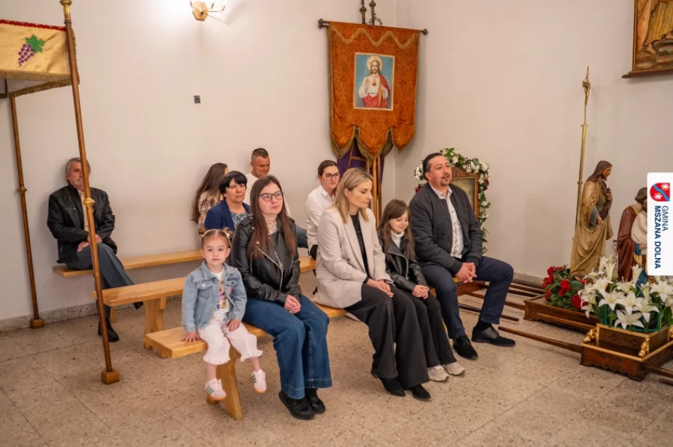 Nowe Volvo w garażu ochotników. Mieszkańcy dołożyli się do zakupu - zdjęcie 5