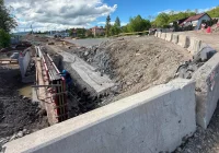 Osuwisko zamyka ulicę. Kolejne utrudnienia w mieście - zdjęcie główne