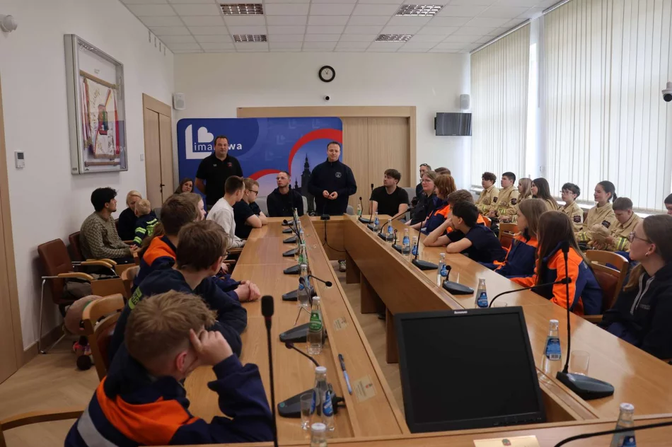 Międzynarodowe spotkanie Młodzieżowych Drużyn Pożarniczych w Limanowej - zdjęcie 4