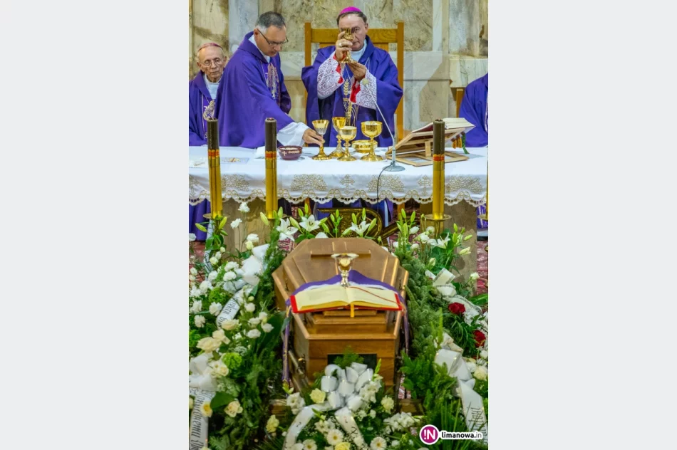Ostatnie pożegnanie ks. prałata Jana Bukowca - zdjęcie 19