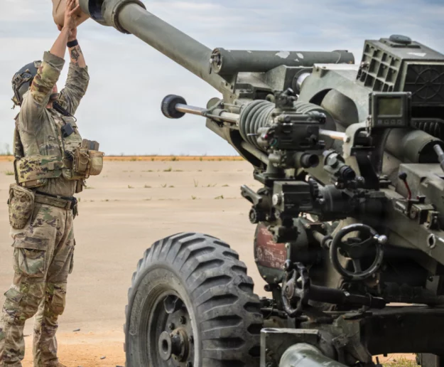 Pentagon potwierdził decyzję o zmniejszeniu liczby wojsk amerykańskich w Europie - zdjęcie główne