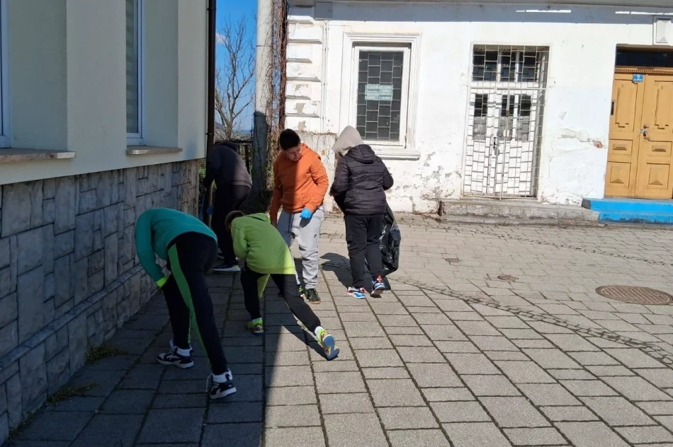 Miasto po wielkim sprzątaniu. Odpady zniknęły z parku, ulic i stadionu - zdjęcie 9