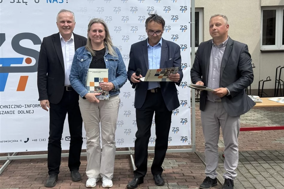 Ponad stu ósmoklasistów w finale turnieju zawodowego - zdjęcie 16