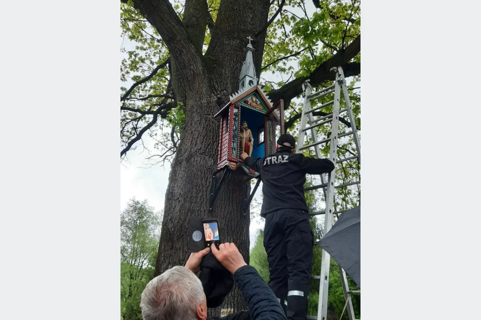 „Powrót Frasobliwego. Wieczór pamięci, modlitwy i wspólnoty w Łososinie Górnej” - zdjęcie 18