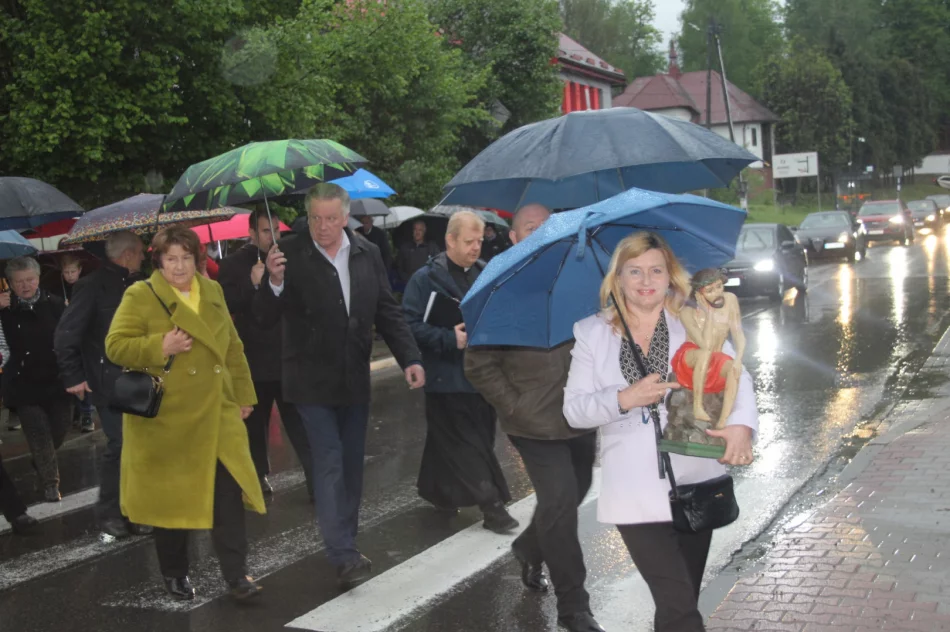 „Powrót Frasobliwego. Wieczór pamięci, modlitwy i wspólnoty w Łososinie Górnej” - zdjęcie 20