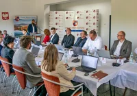“Książę na włościach” kontra „łgarze” - zdjęcie główne