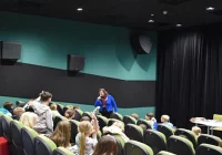 Książkowe śledztwo w bibliotece  - zdjęcie główne