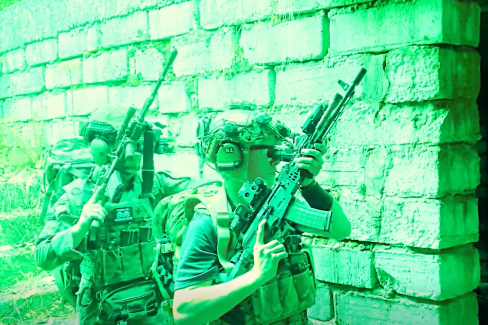 Szkoła prezentuje działania grupy Quick Reaction Force - zdjęcie 2