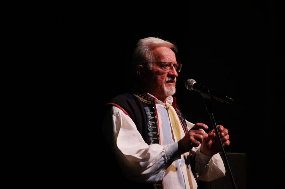 W Limanowskim Domu Kultury odbyło się spotkanie z tradycją i folklorem - zdjęcie 17