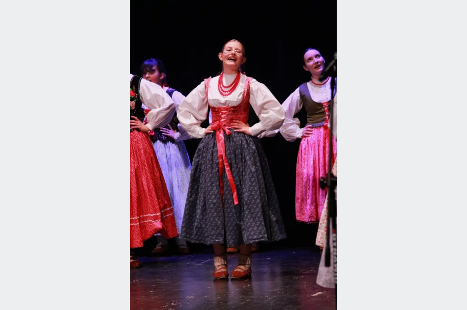 W Limanowskim Domu Kultury odbyło się spotkanie z tradycją i folklorem - zdjęcie 20