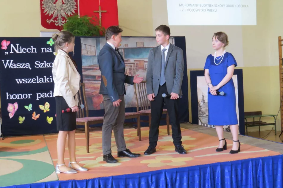 Uroczyste obchody rocznicy urodzin Marii Konopnickiej w Zespole Szkolno-Przedszkolnym nr 1  - zdjęcie 18