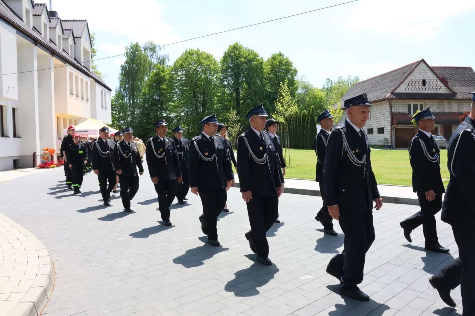 Święto strażaków ochotników w Łososinie Górnej - zdjęcie 9