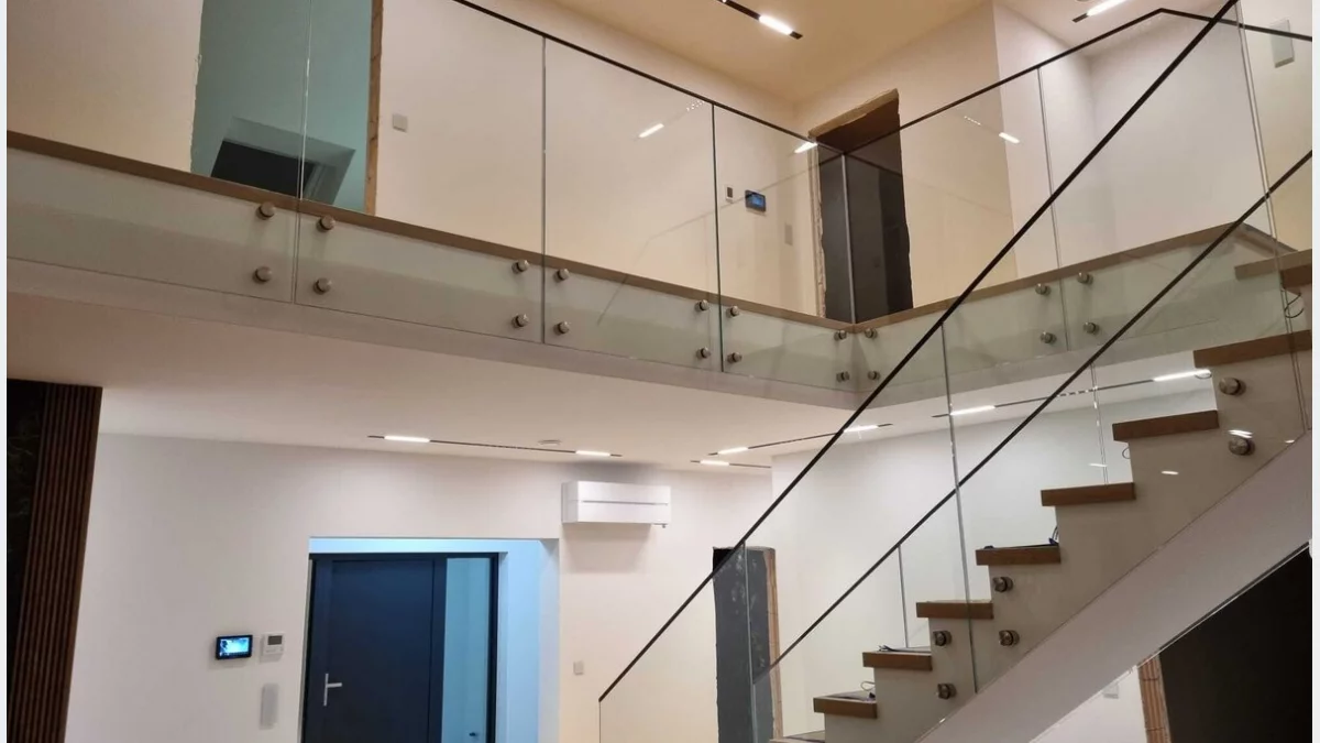Balustrady szklane Vistal Balustrady