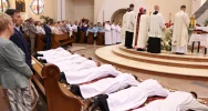 Nowi diakoni wyświęceni - wśród nich mieszkaniec Limanowszczyzny - zdjęcie 4