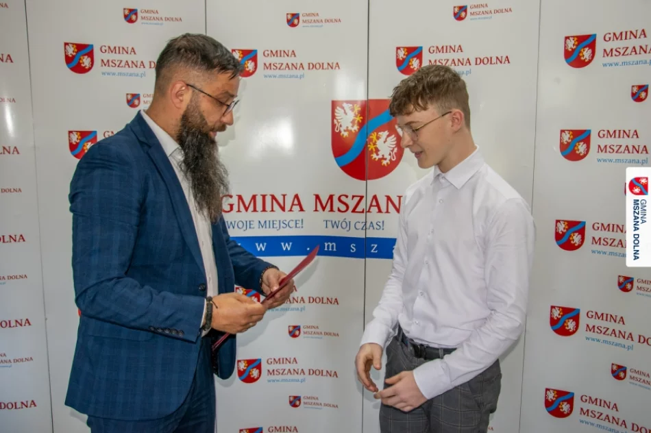 Nagrody za wyniki. Samorząd wyróżnił troje sportowców  - zdjęcie 3