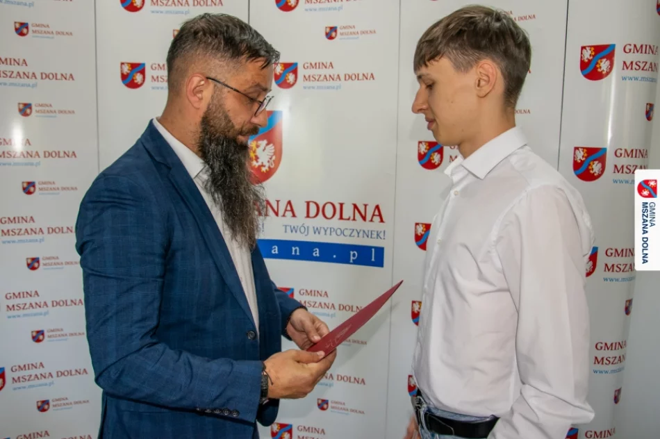 Nagrody za wyniki. Samorząd wyróżnił troje sportowców  - zdjęcie 6