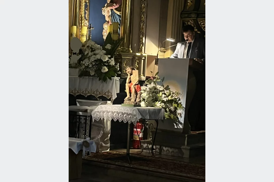 Frasobliwy wrócił na stary dąb - zdjęcie 2