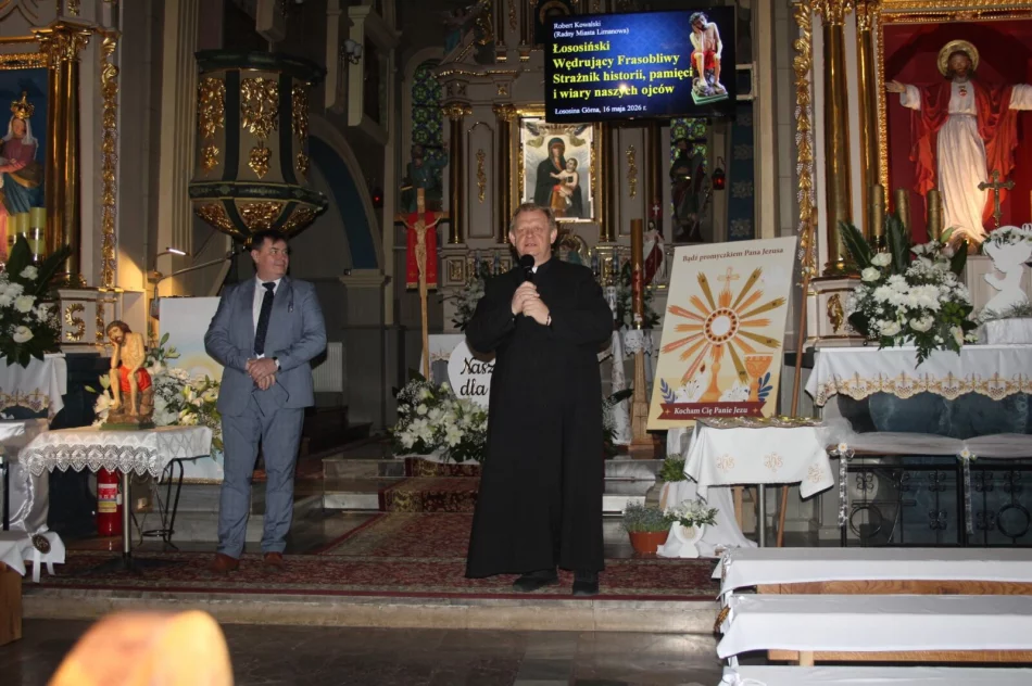 Frasobliwy wrócił na stary dąb - zdjęcie 9