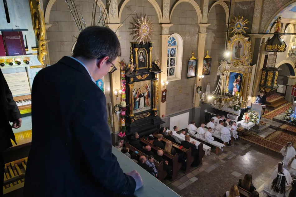 Frasobliwy wrócił na stary dąb - zdjęcie 17