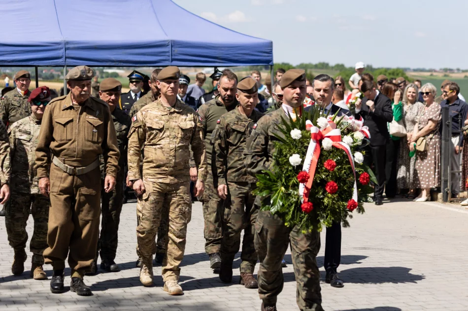 Wojskowe święto z limanowskim akcentem - zdjęcie 17