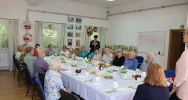 Seniorzy pełni energii i pasji – spotkanie z I Wicewojewodą Małopolską w Limanowej - zdjęcie 4