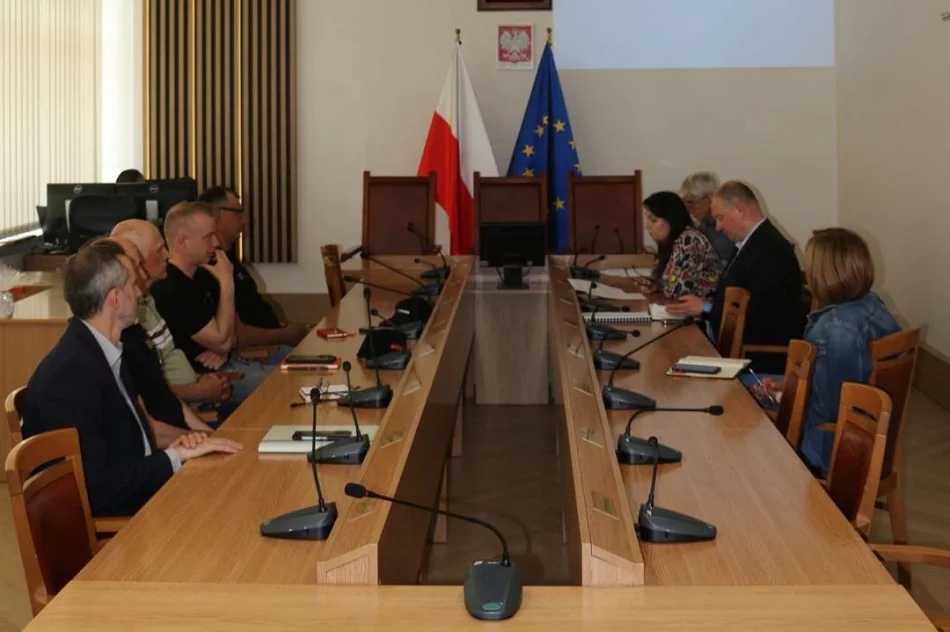 Odbyło się posiedzenie Miejskiego Zespołu Zarządzania Kryzysowego - zdjęcie 2