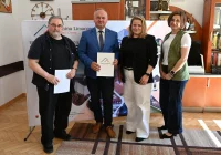 Przekazanie placu budowy pod remont drogi gminnej Kanina - Trzaskonki - zdjęcie główne