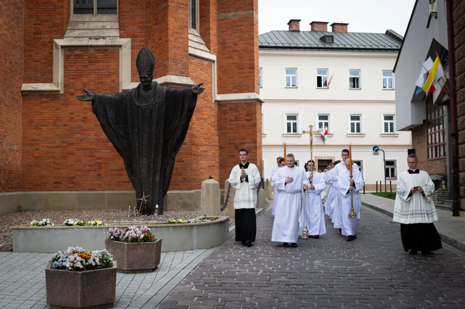 Diecezja Tarnowska ma czternastu neoprezbiterów - zdjęcie 6