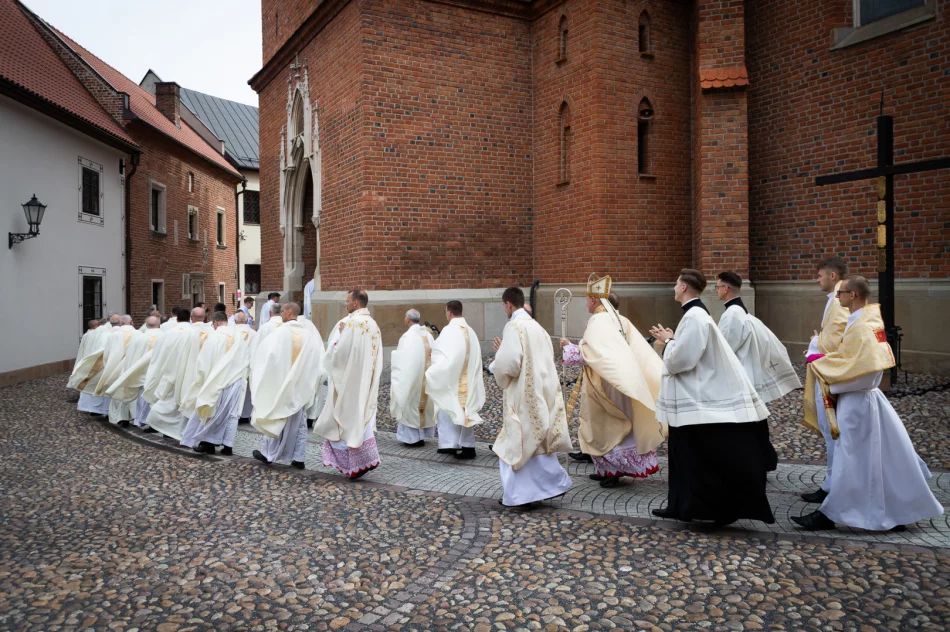 Diecezja Tarnowska ma czternastu neoprezbiterów - zdjęcie 16