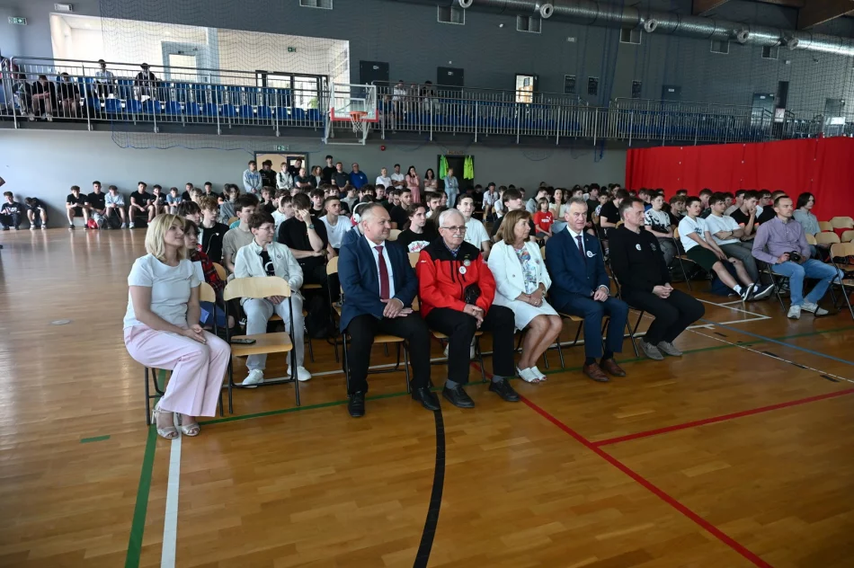 XXII Gwiaździsty Rajd Szlakami Jana Pawła II w Limanowej - zdjęcie 4